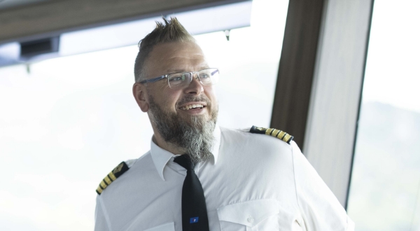 Jørgen Dyrseth, kaptein