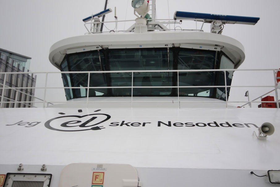 Helelektrisk overfart på Norges største bilfrie båtsamband